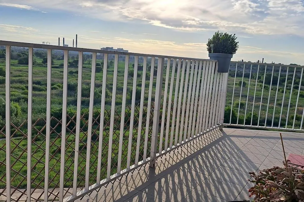 Nature View Apartment Bucharest